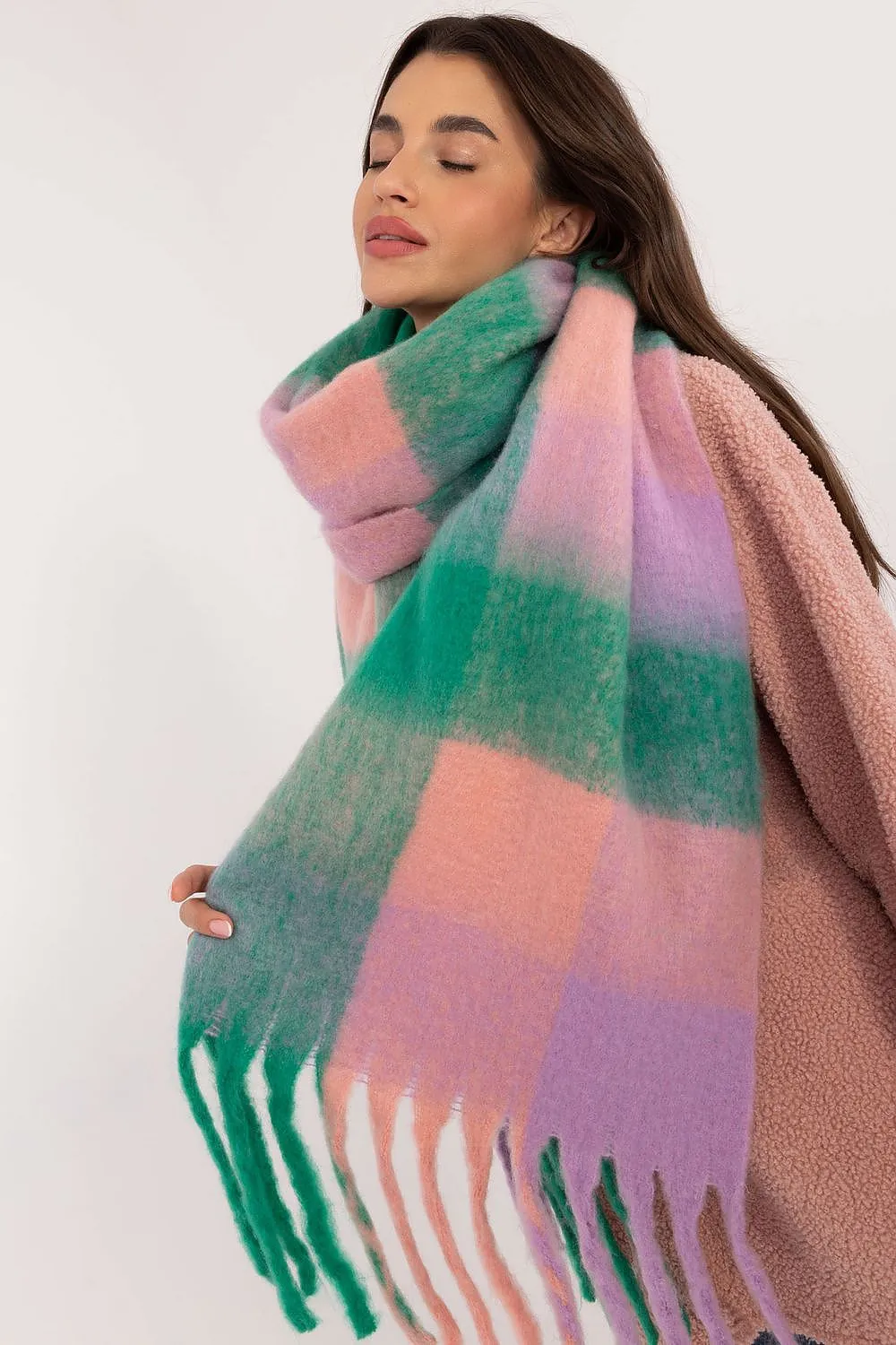 Classic Women’s Check Pattern Scarf