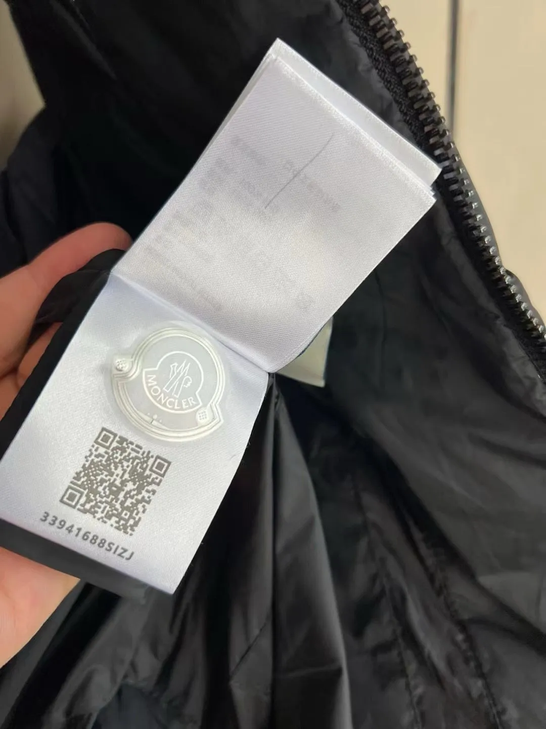 CLTH422 Moncler Short Down Vest / Size0/1/2/3/4