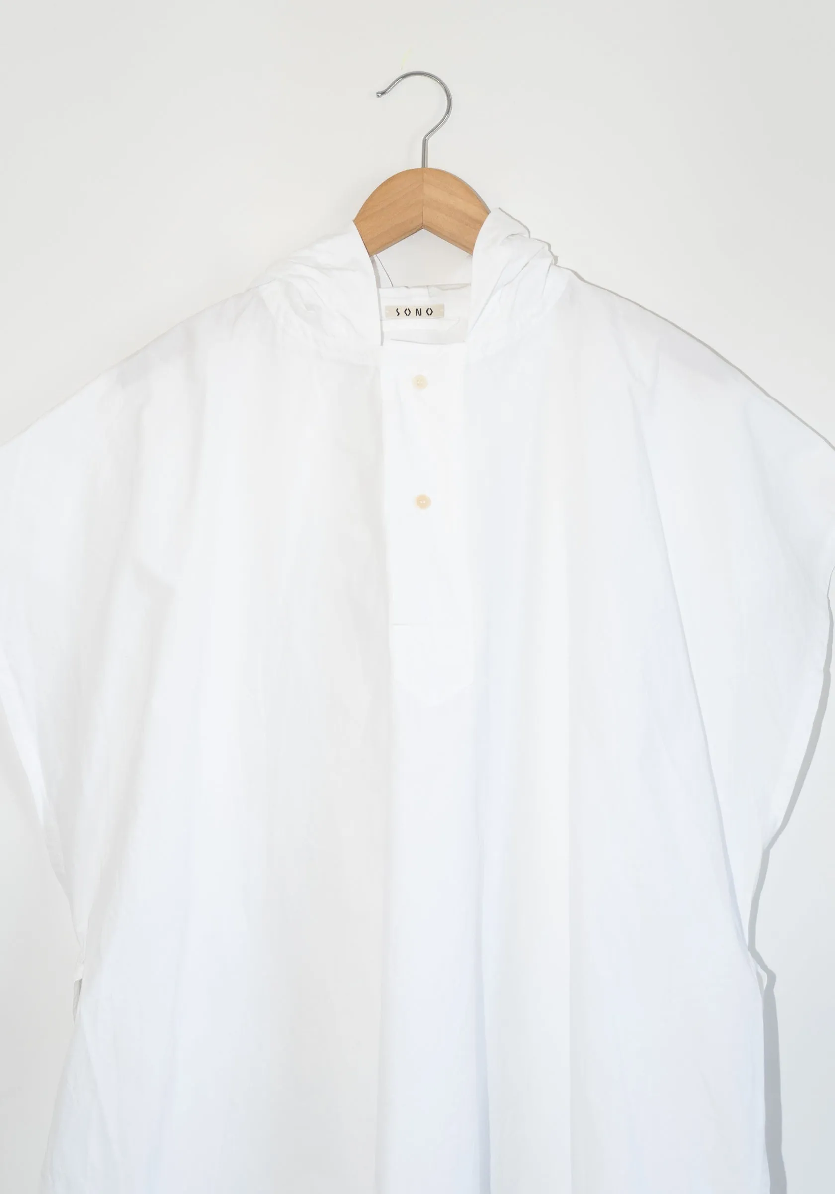 Cole Cape in White
