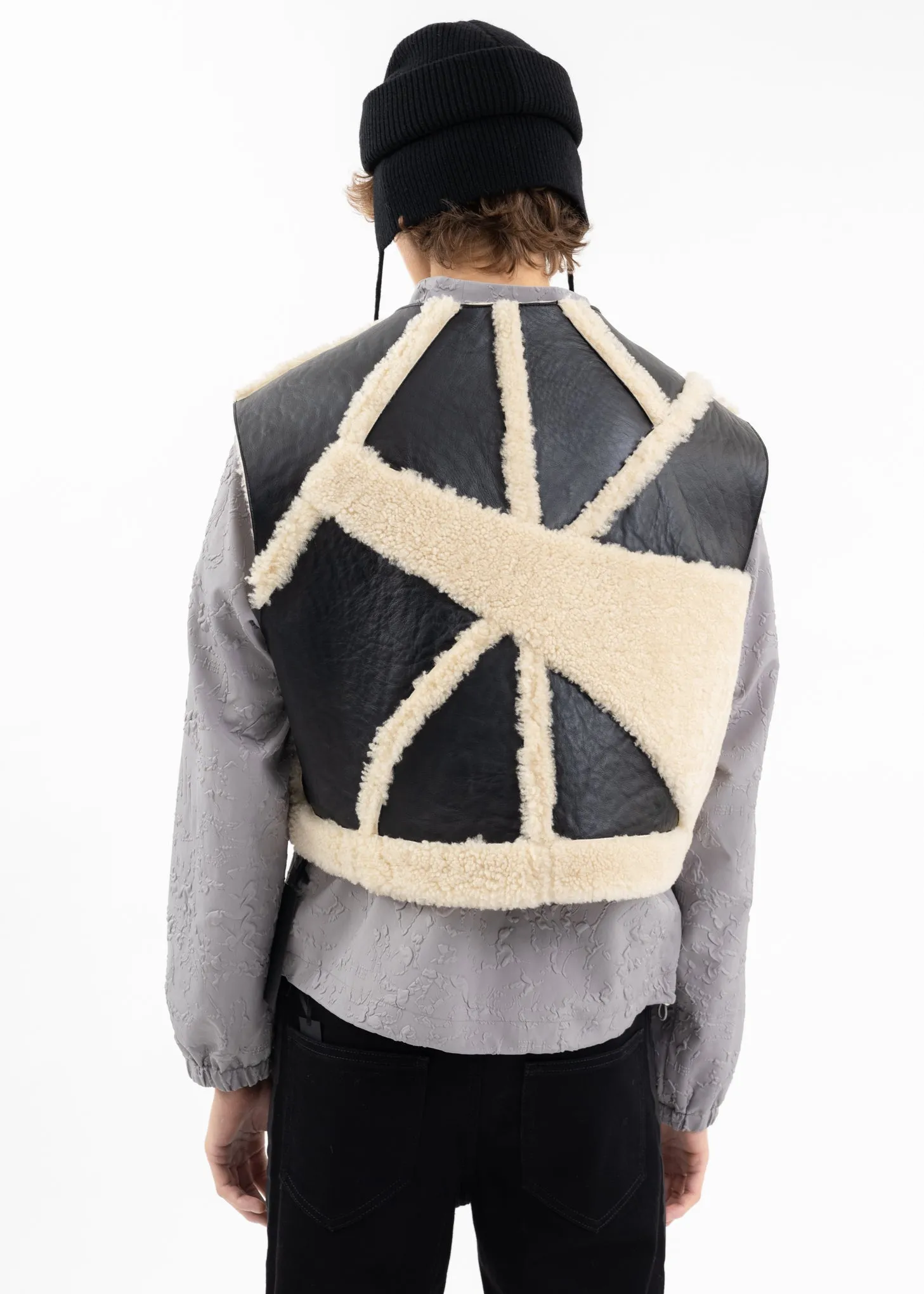 CONSINNITY SHEARLING VEST
