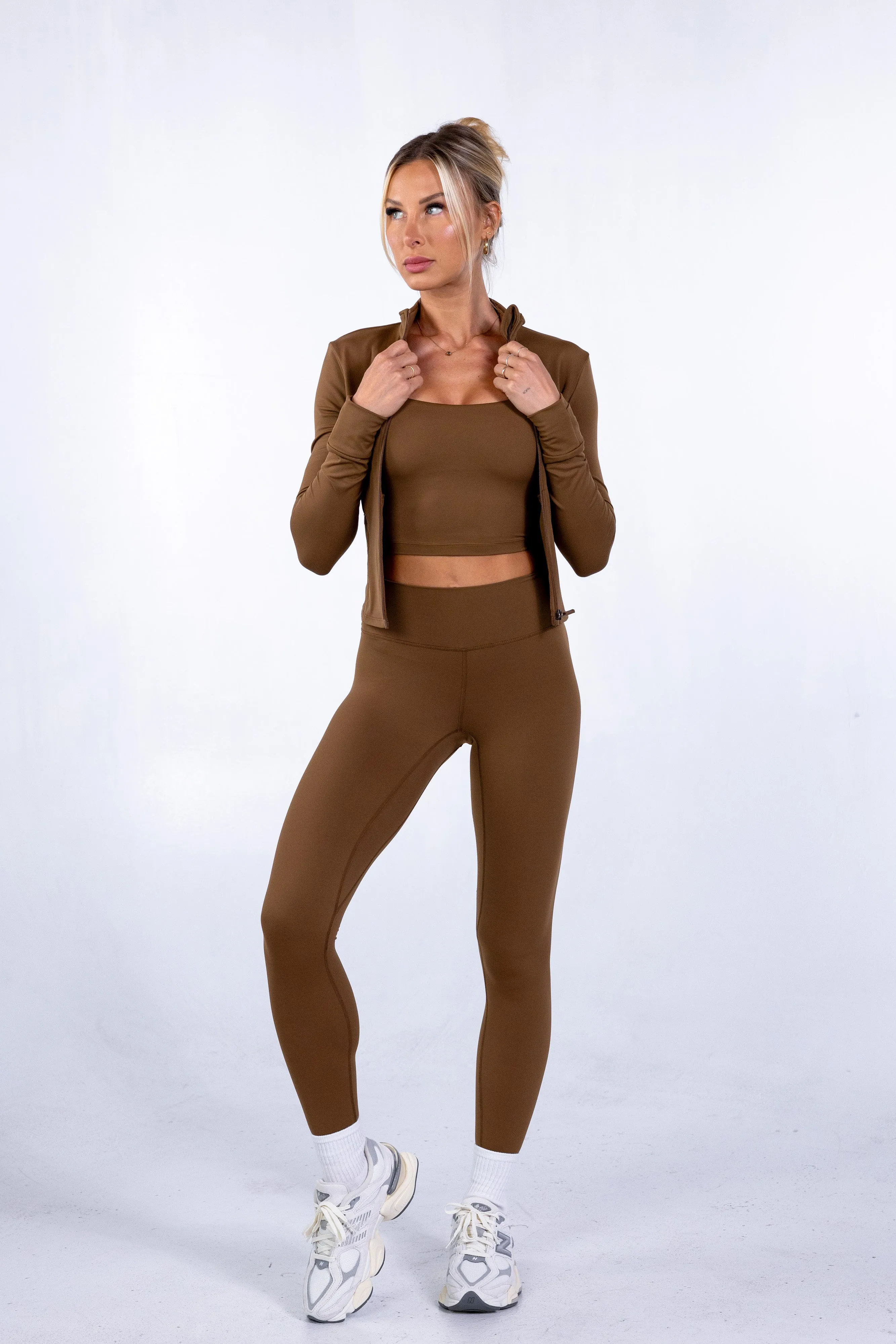 CONTOUR CROPPED JACKET 