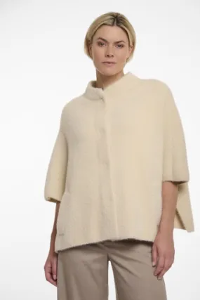 Isra Cape