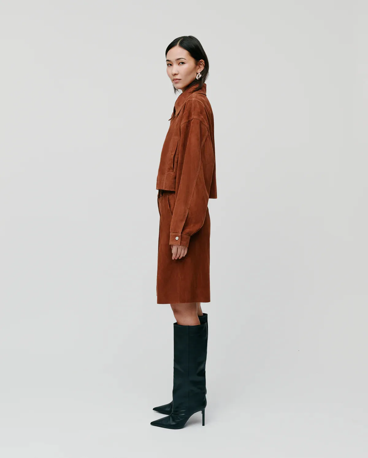 Lena Cropped Suede Leather Jacket in Cognac