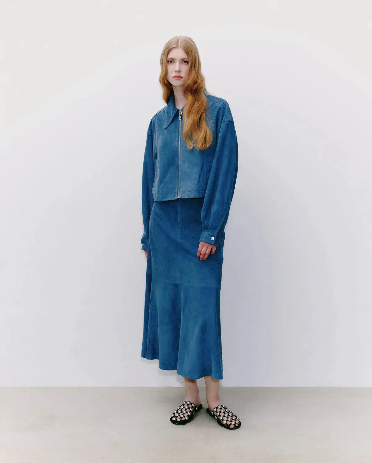 Lena Cropped Suede Leather Jackt in Stone Blue