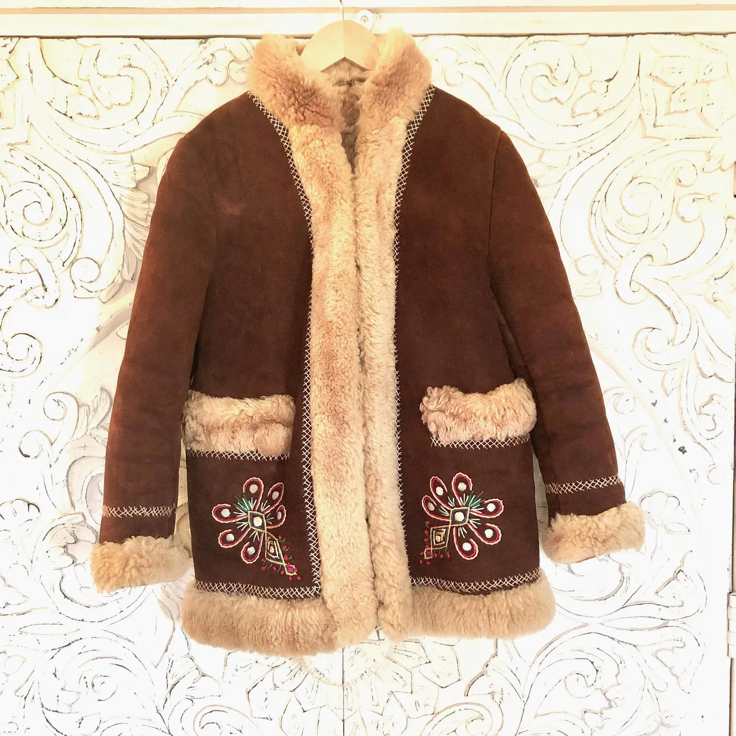 Stunning Vintage Shearling Jacket size 8-10