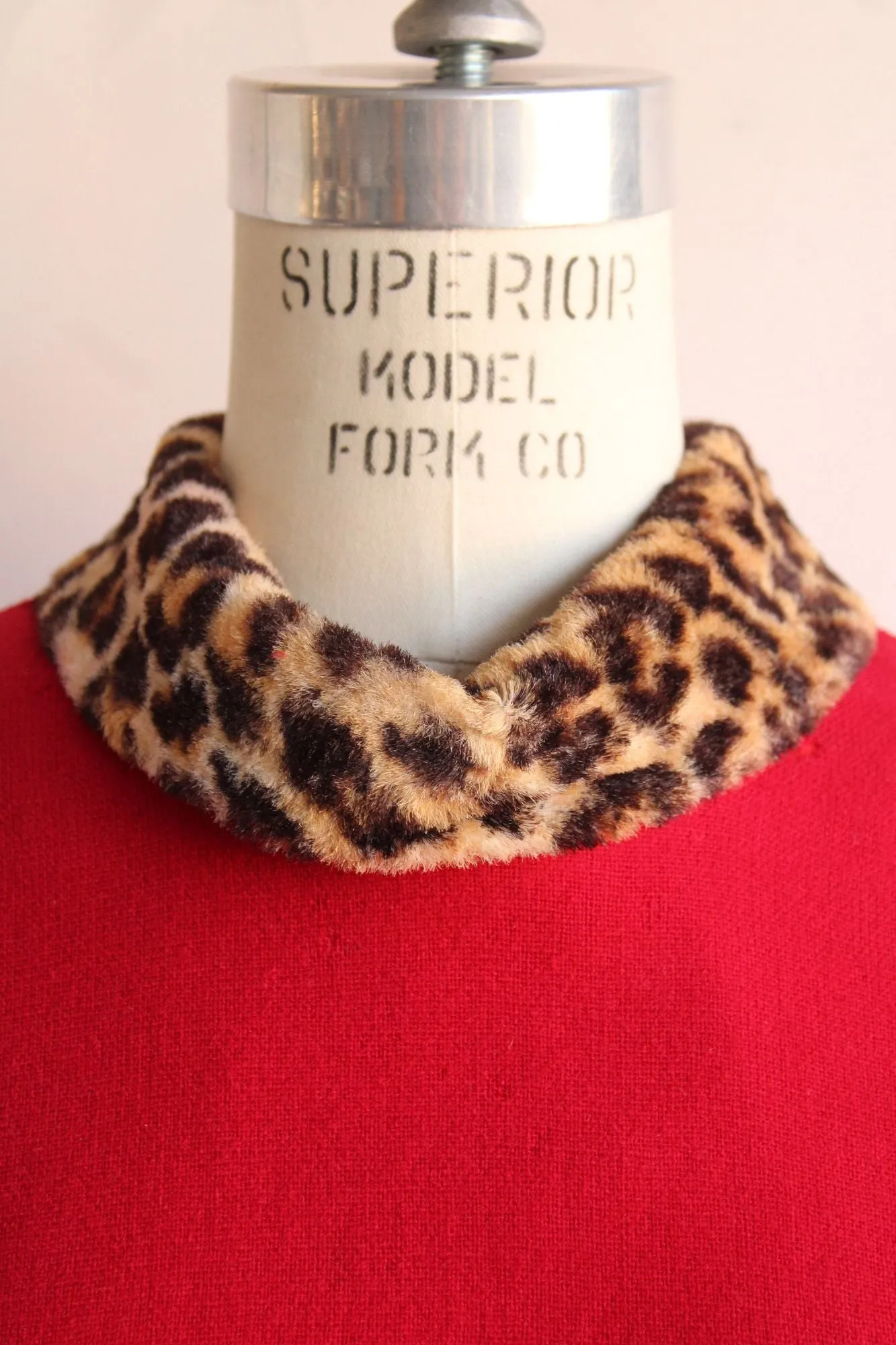 Vintage 1960s Dress in Red Wool with Leopard Print Collar