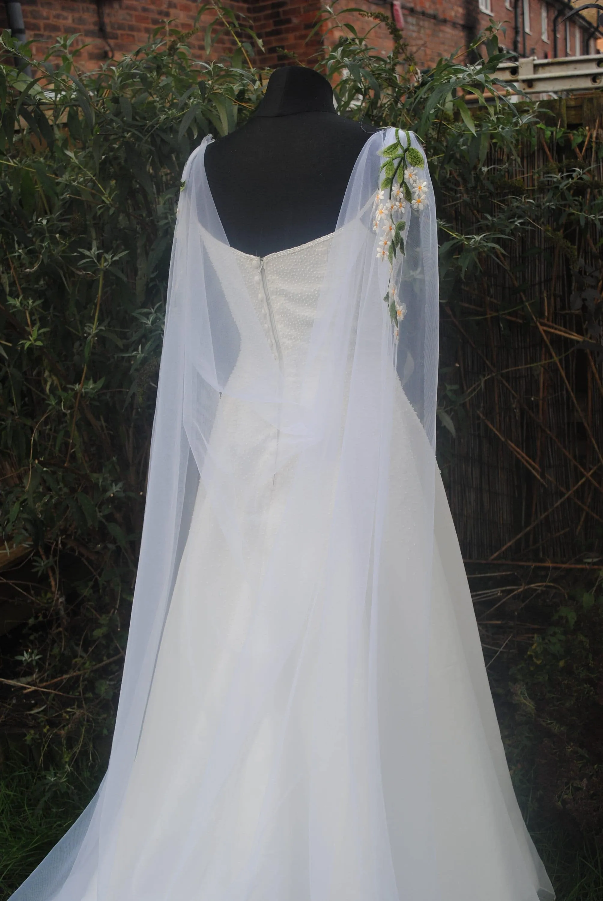 White Bridal Cape Veil Flower Appliqué Wedding Cape